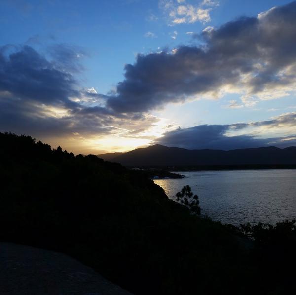 </BR>Maker: SAMSUNG</BR>Model: SM-G900MD</BR>F-stop: f/2.2</BR>Focal Length: 5mm</BR>35mm Focal Length: 31mm